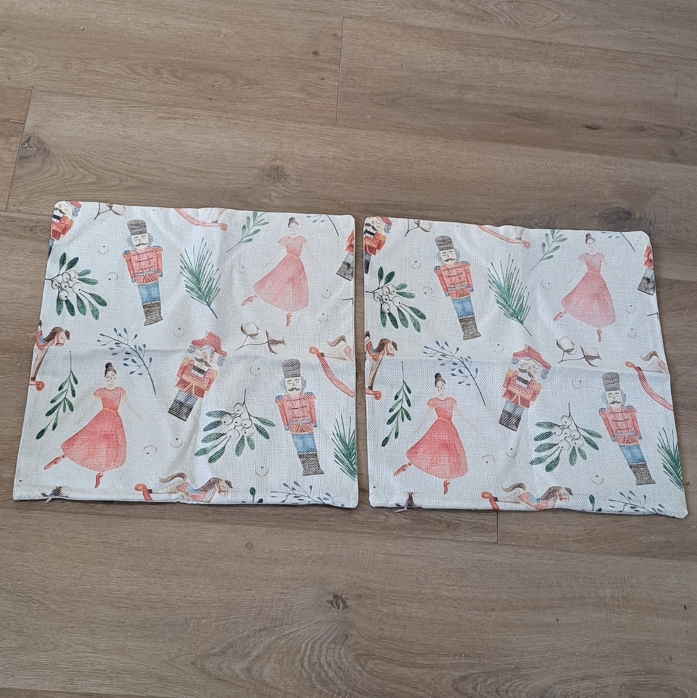NWOT- Linen Nutcracker Ballet Christmas Pillow Covers, Set Of Two.